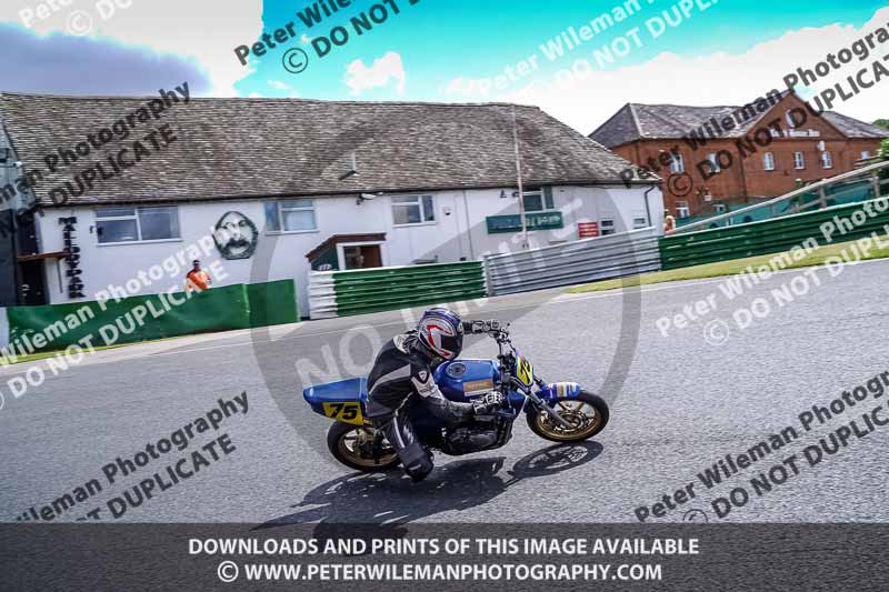 enduro digital images;event digital images;eventdigitalimages;mallory park;mallory park photographs;mallory park trackday;mallory park trackday photographs;no limits trackdays;peter wileman photography;racing digital images;trackday digital images;trackday photos